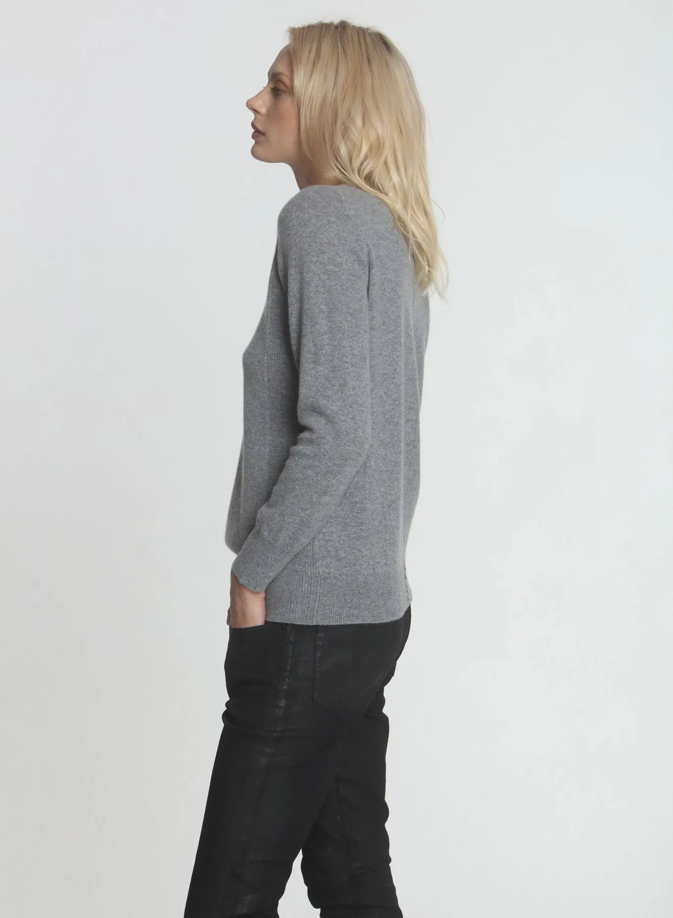 CORE Cashmere Crew - Grey